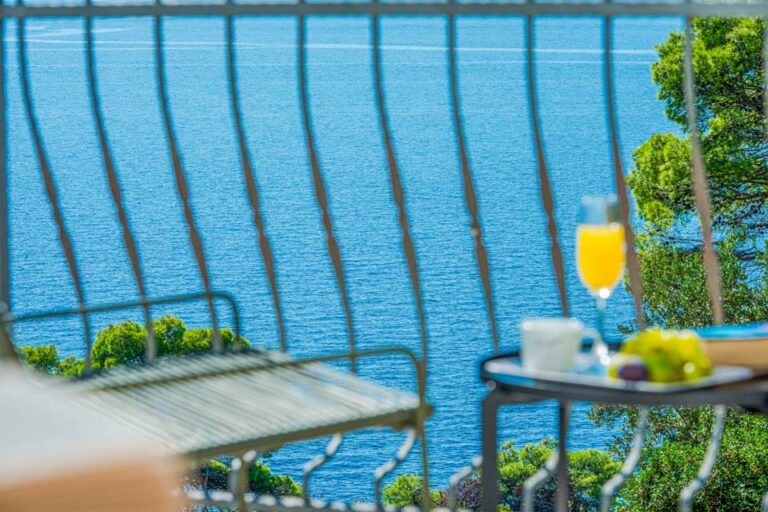 villa_relaxed_shore_croatia_5gg