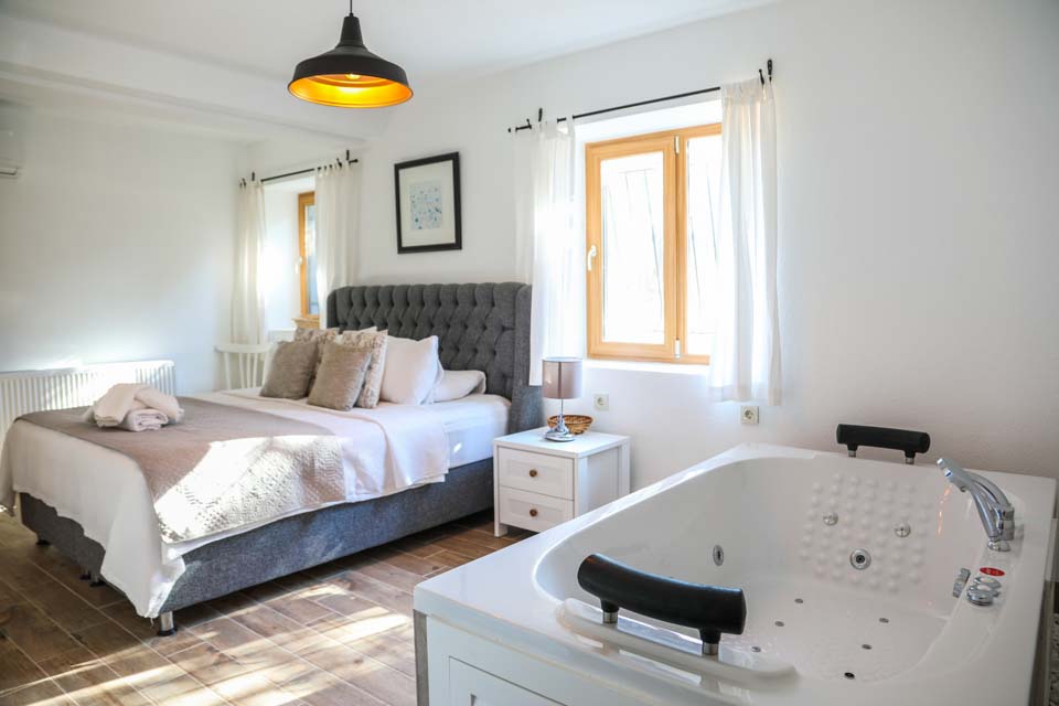 villa_tan_bitez_turkey5b