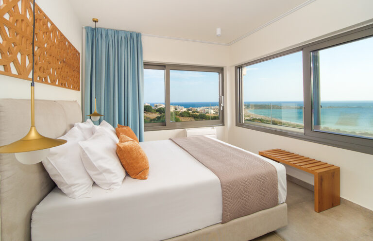 amphitheatre_suites_crete_5b