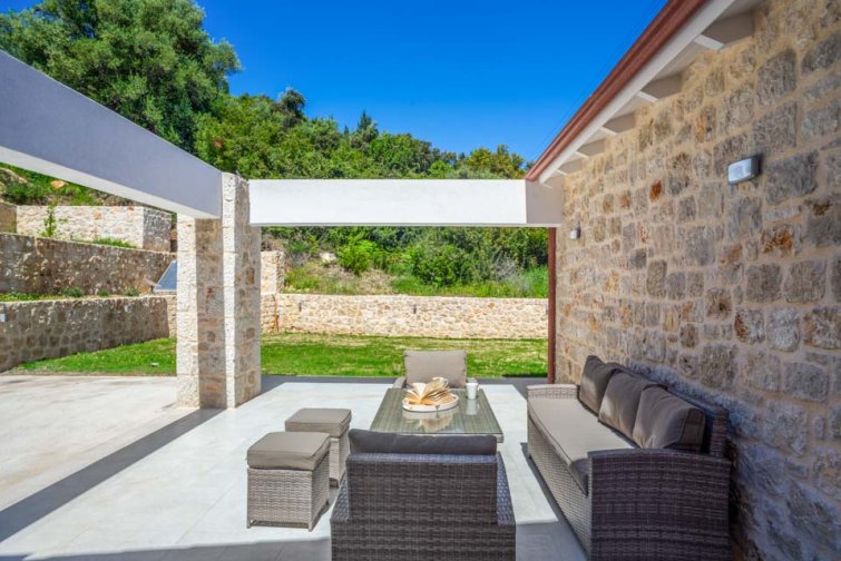 villa_erimeli_nidri_lefkada_greece_2a