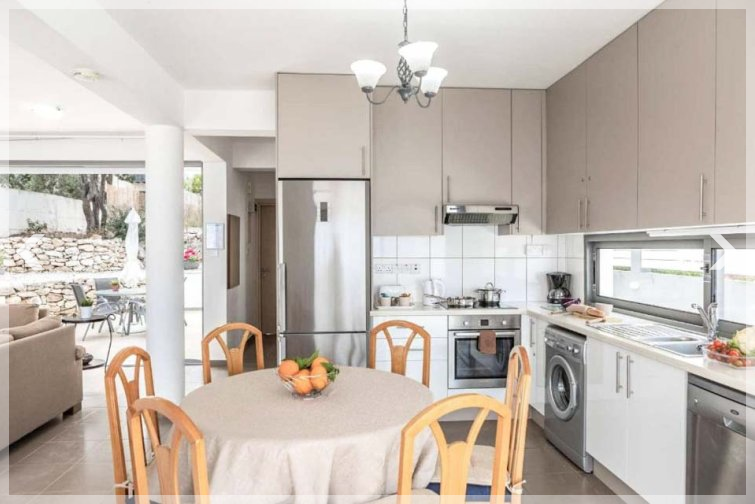 Villa_Lenias_Sea_View_Latchi_Cyprus (4)