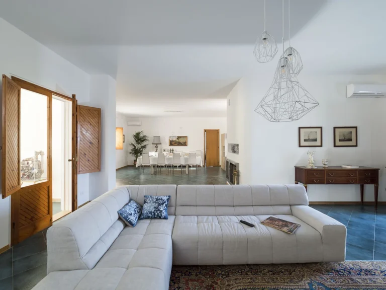 Villa_del_sale_sicily3a