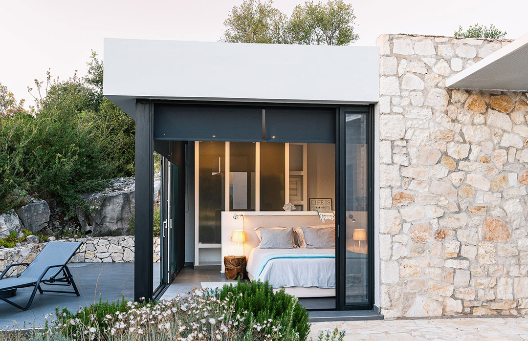 babu_meganissi_greece_5b