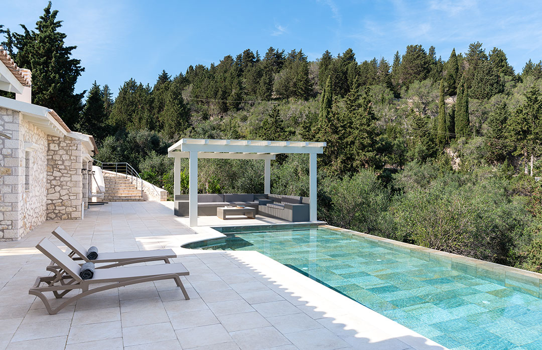 paxos_loggos_view_house_paxos-1b