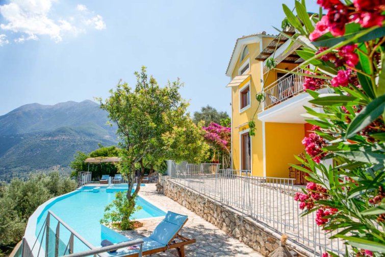 villa_amalia_rose_nidri_lefkada_1b