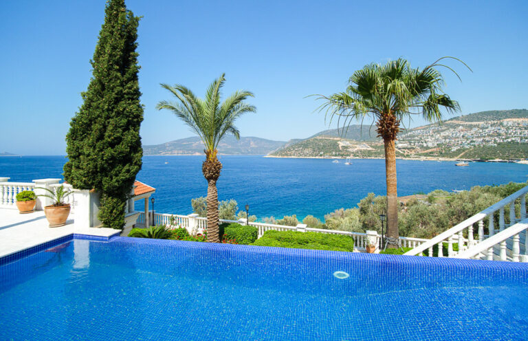 mavi_koy_kalkan_turkey_1b