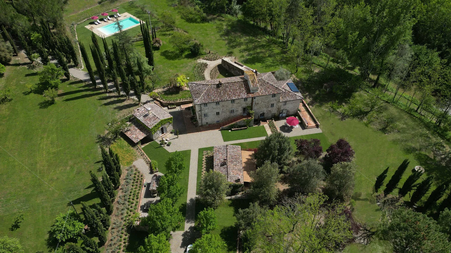 tenuta del-vescovo-tuscany-italy-1