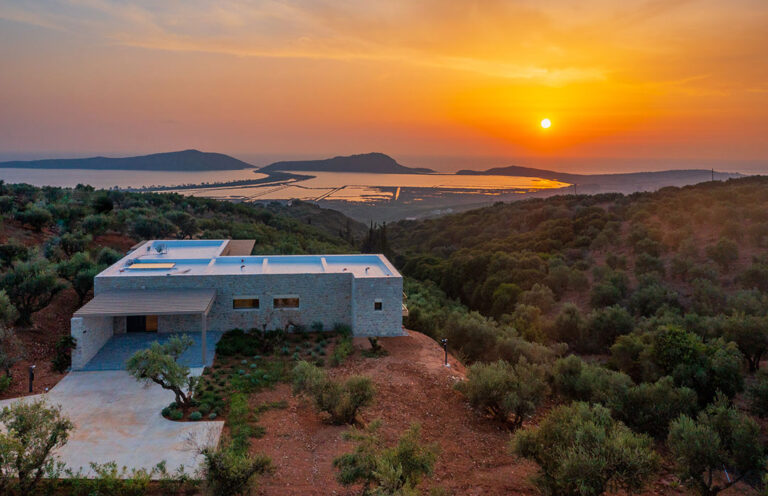 villa-ruby-messinian-nest-gialova-greece-9a