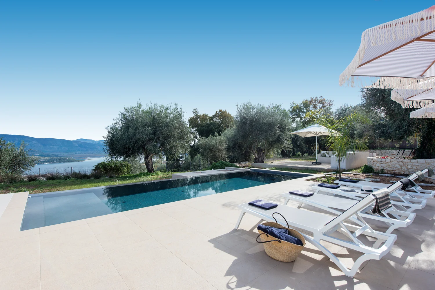 villa_amavi_kalami_corfu_greece_1aaa