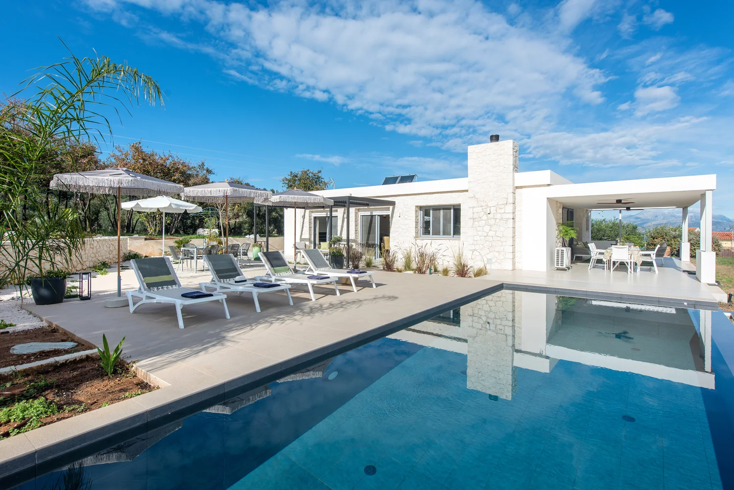 villa_amavi_kalami_corfu_greece_1x