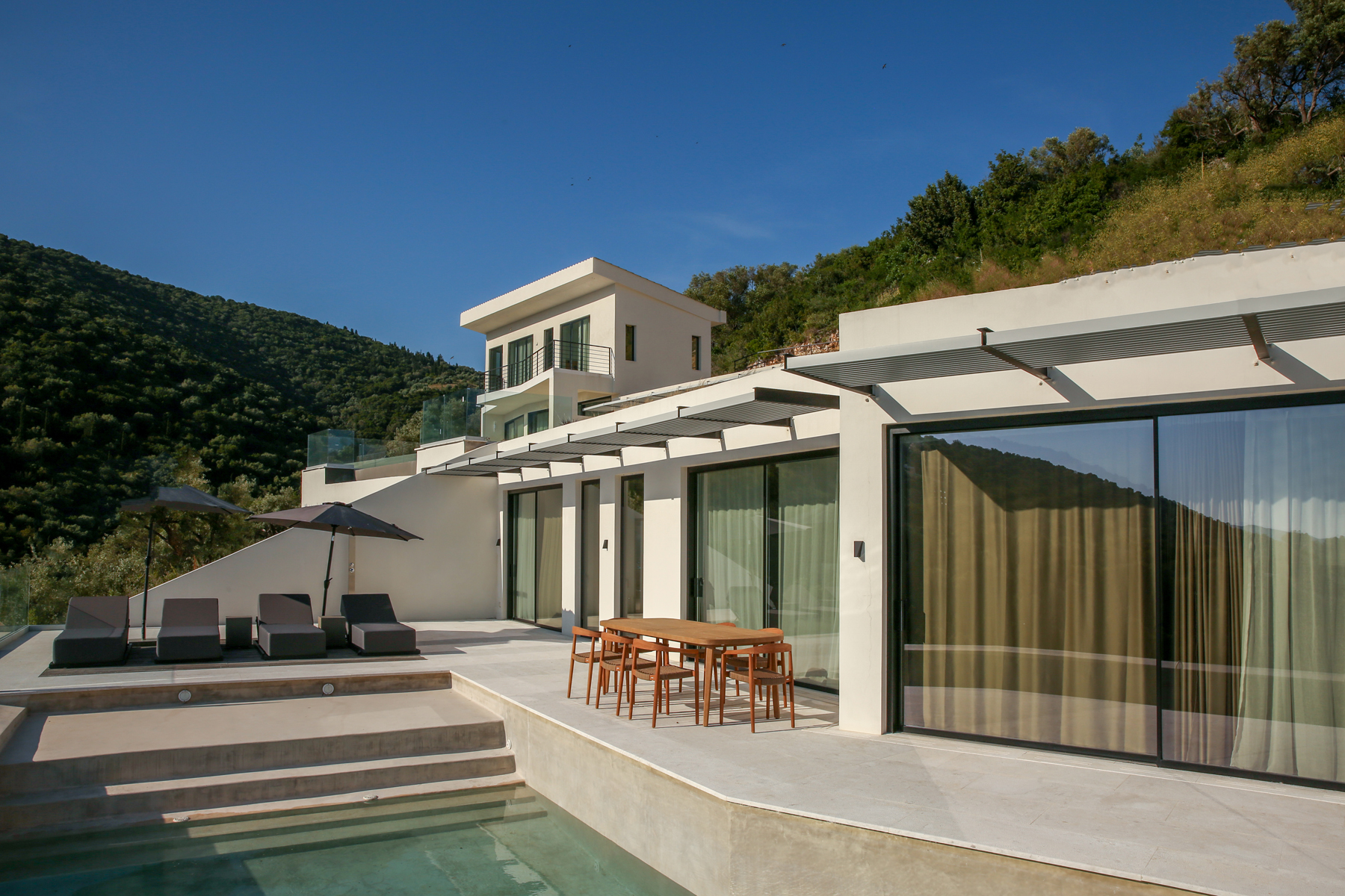 Villa_penelope_ammousabeach_lefkada_1x