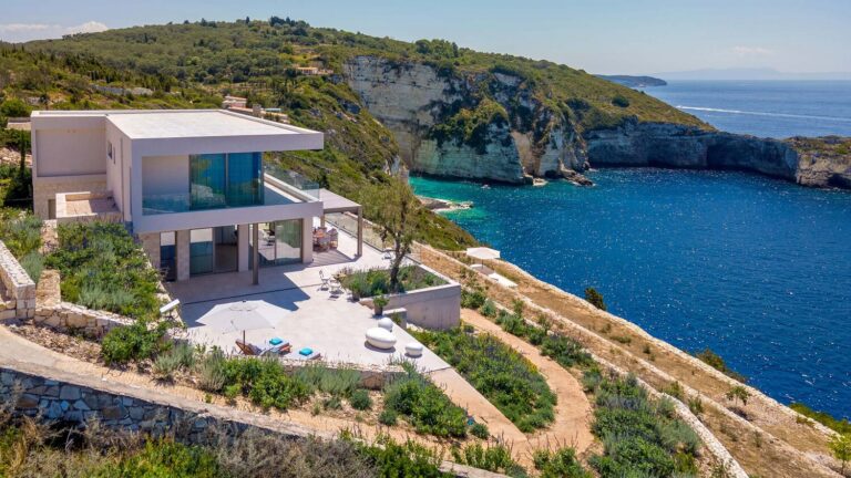 villa_alienor_apxos_greece_1a