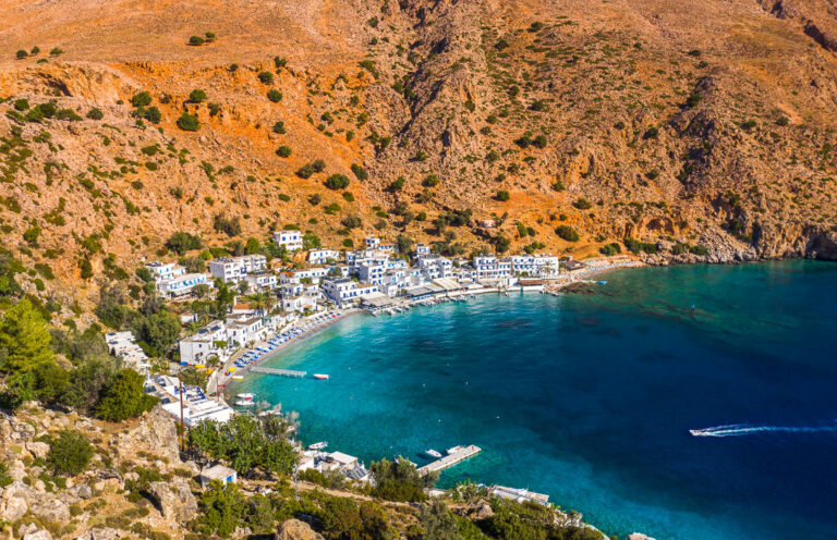 porto-loutro_hotel_1a