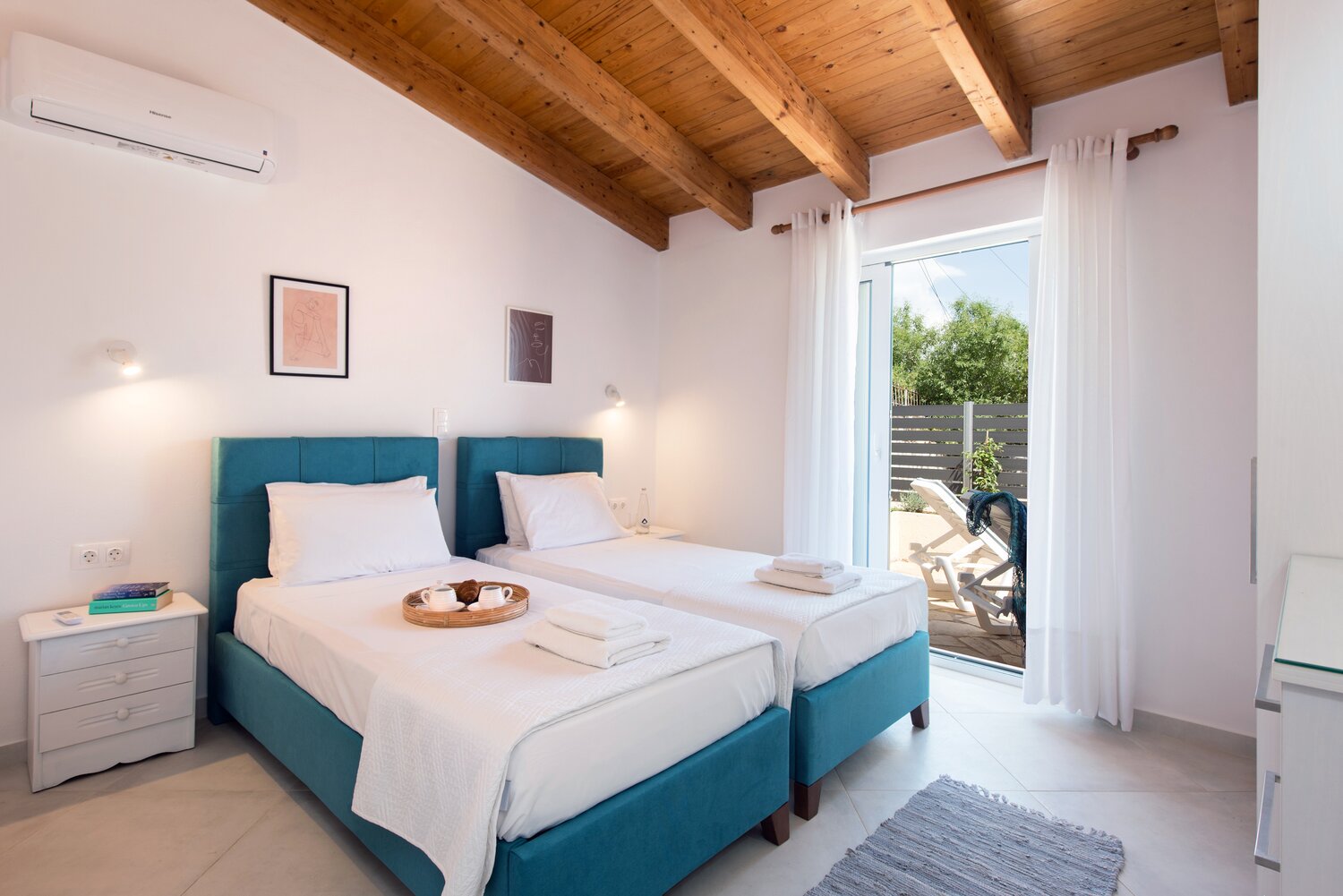 61664_c=(0,0,3000,2002)_w=1500_h=1001_pjpg