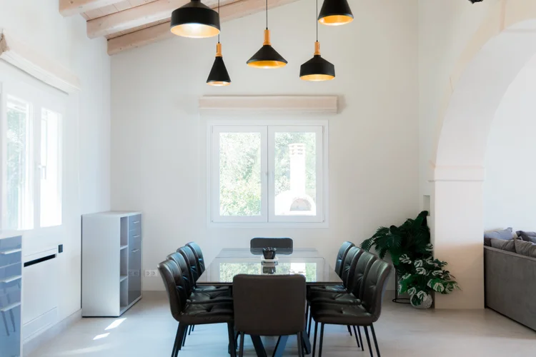 EVA STONE HOUSE J