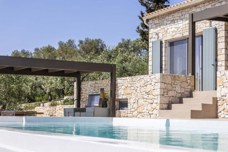 illa_bellanaca_paxos_greece_1t