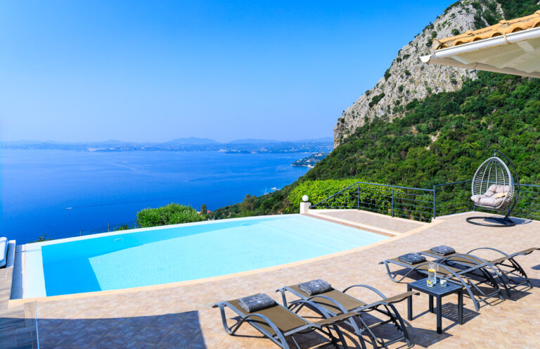 villa_annasa_nissaki_crofu_greece_1x