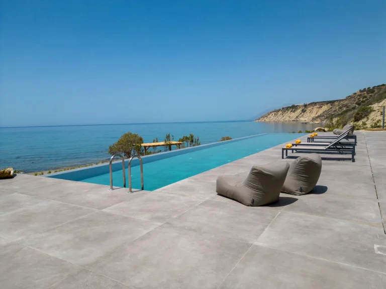 Villa_Beach_House_Amira_Elounda_Crete_Greece-1g