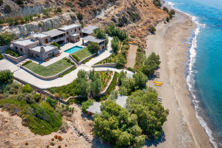 Villa_Beach_House_Ari_Elounda_Crete_Greece-1b