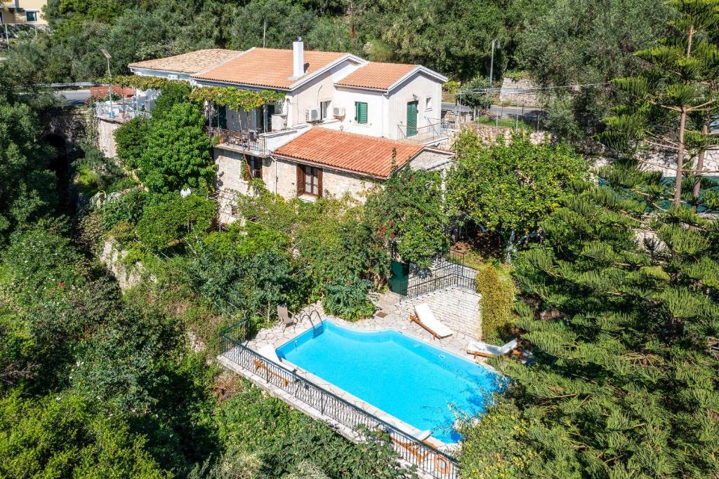 Stone_Cottage_Nissaki_Corfu_Greece1c