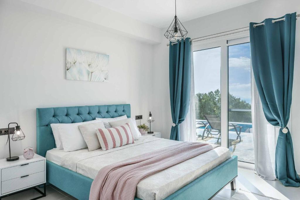 Villa_De_Famelia_Trapezaki_Kefalonia-4a