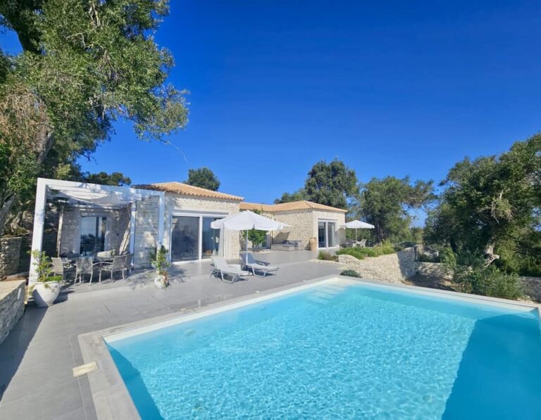 Villa_Petalouoda_loggos_Paxos_Greece-1c