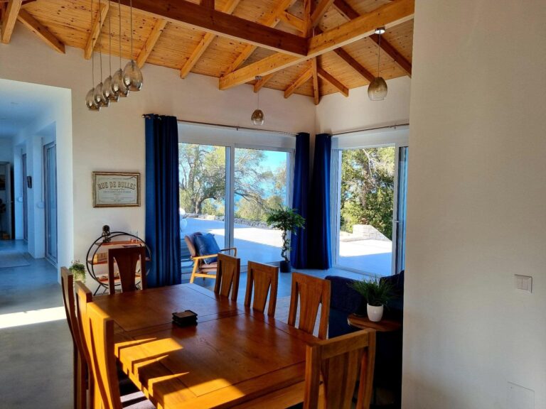 Villa_Petalouoda_loggos_Paxos_Greece-3i