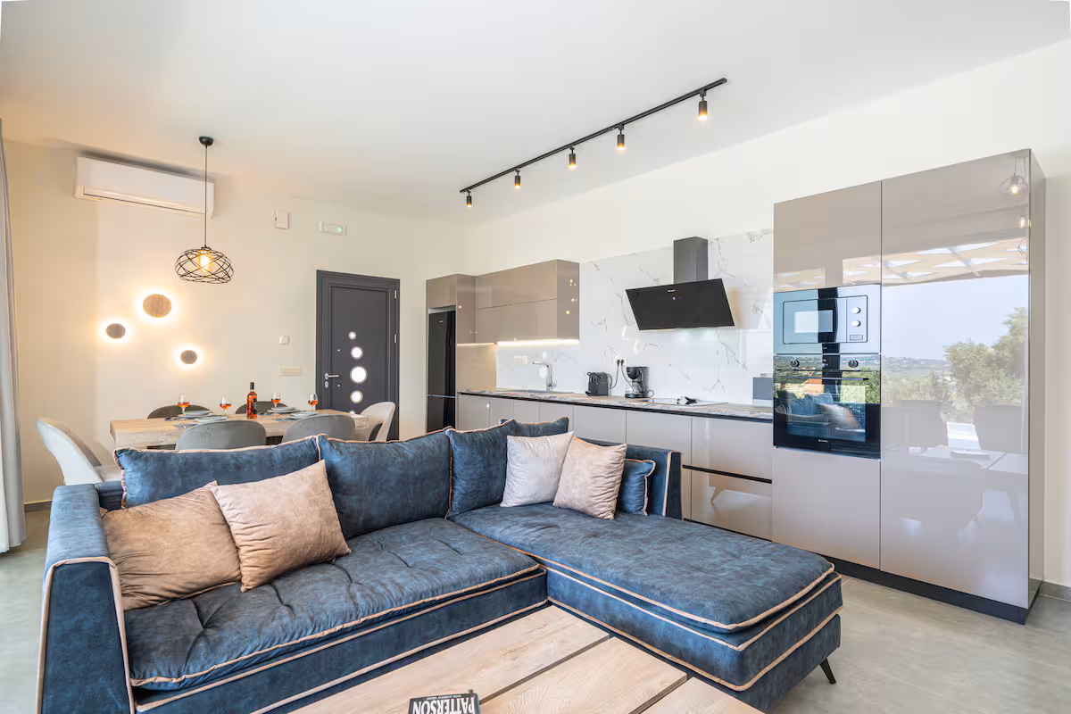 Villa_aggelatos_sunset_view_lourdata_Kefalonia_3