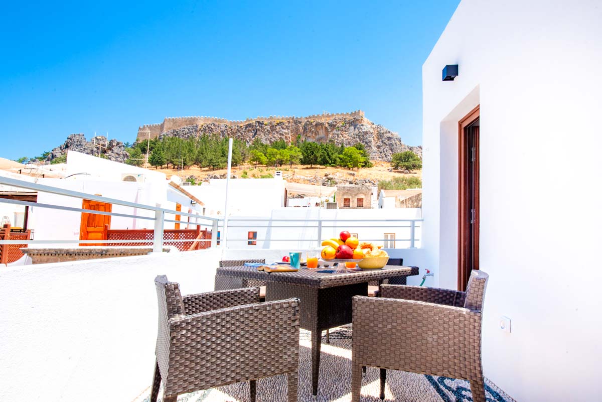 villa-in-lindos-villa-1c