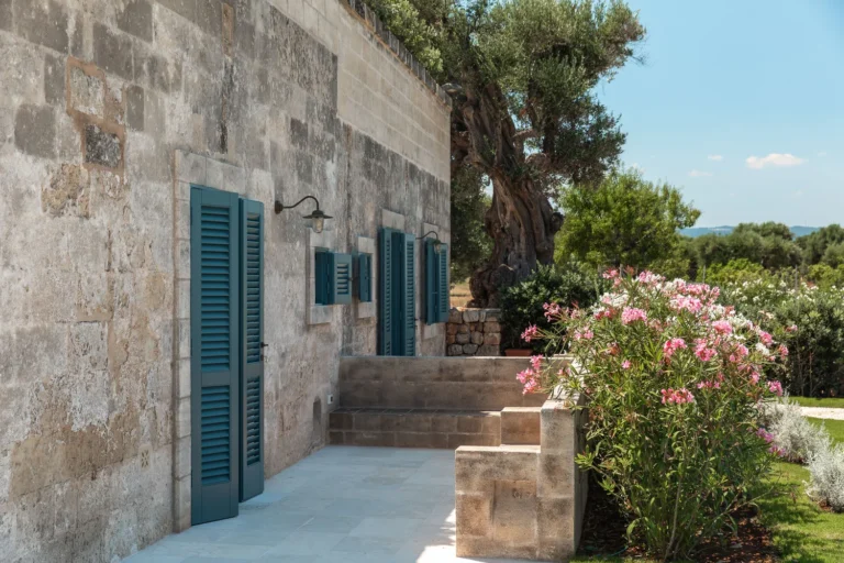 La_Piccola_Torre_Puglia_Italy-1f