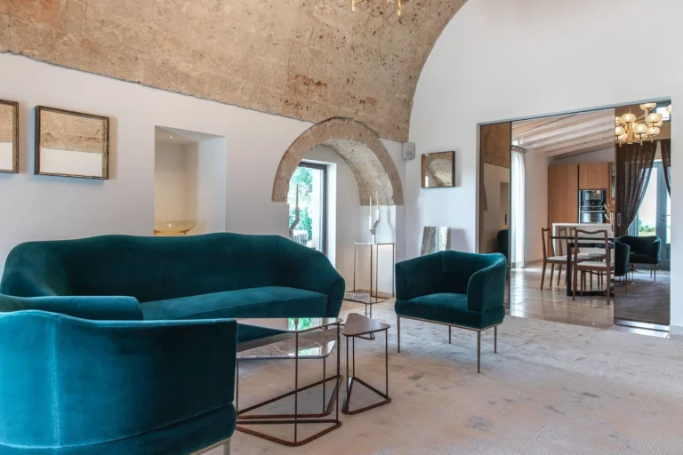 La_Piccola_Torre_Puglia_Italy-3c