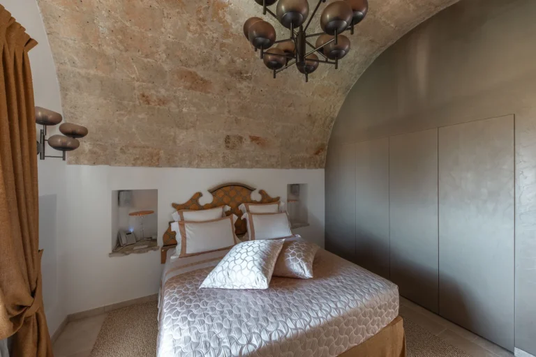 La_Piccola_Torre_Puglia_Italy-4b