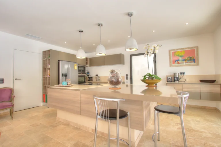 Maison_De_Plage_Cote_d’Azur_France-3a