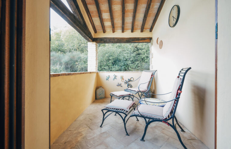 villa-forconi_1080x698-30-2a