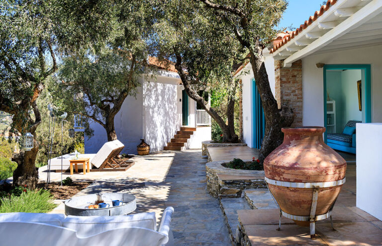 villa-secret-skopelos_-1b