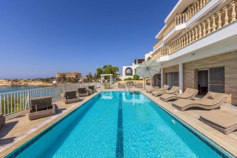 Katina_Beach_Villa_Coral_Bay_Cyprus-1d