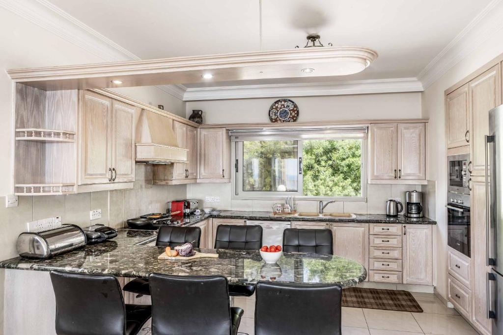 Katina_Beach_Villa_Coral_Bay_Cyprus-3b