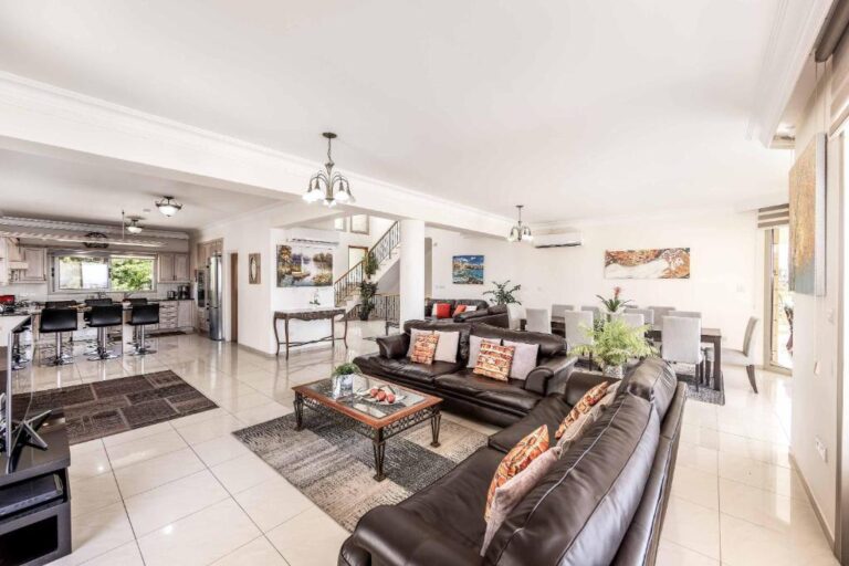 Katina_Beach_Villa_Coral_Bay_Cyprus-3e