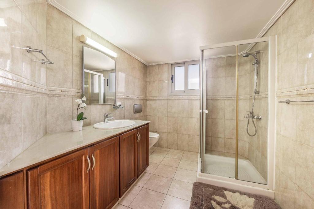 Katina_Beach_Villa_Coral_Bay_Cyprus-4t