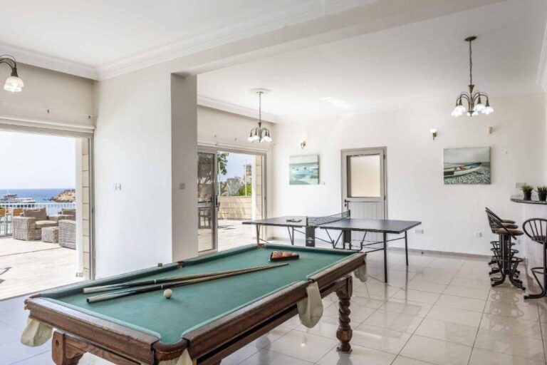 Katina_Beach_Villa_Coral_Bay_Cyprus-5e