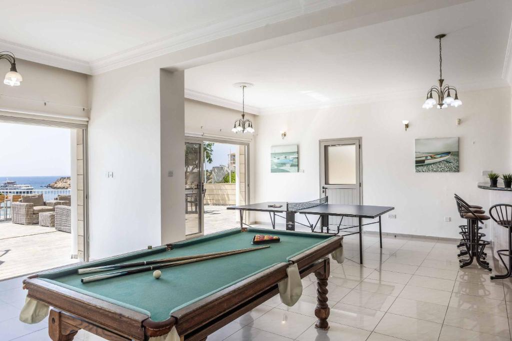 Katina_Beach_Villa_Coral_Bay_Cyprus-5e