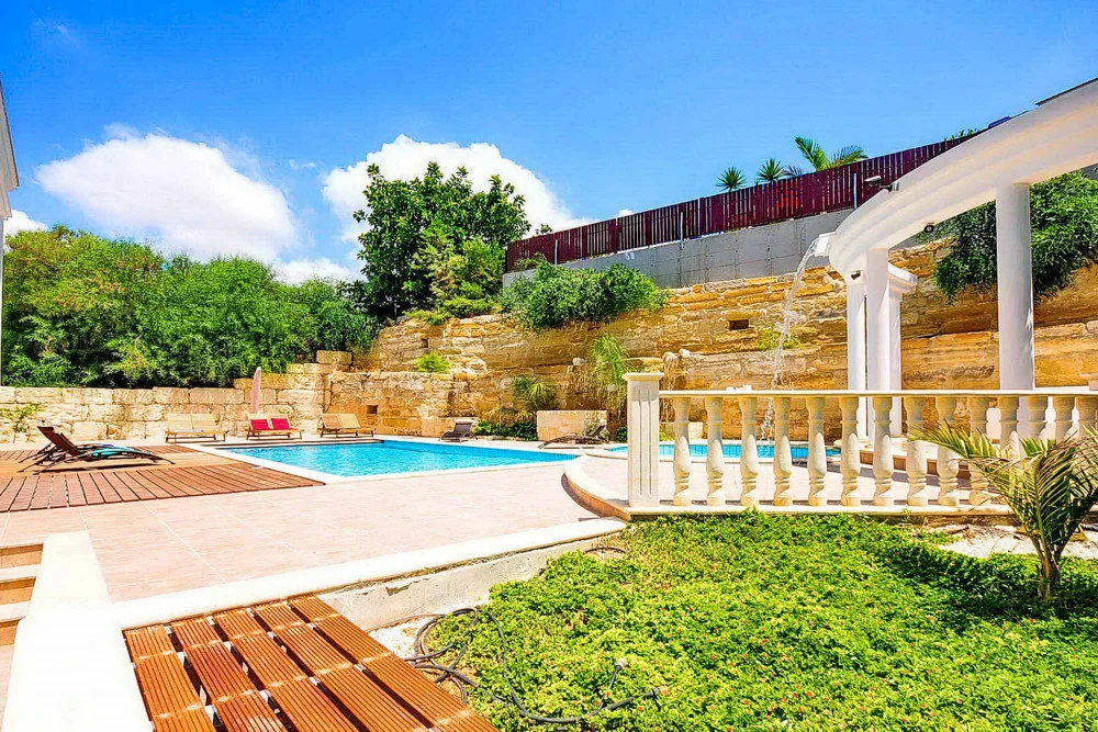 Mansion_View_Coral_Bay_Cyprus-1h