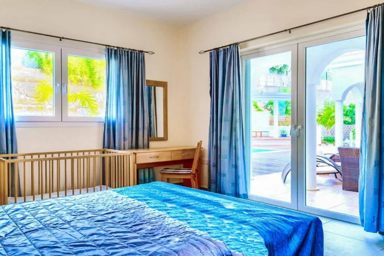 Mansion_View_Coral_Bay_Cyprus-4d