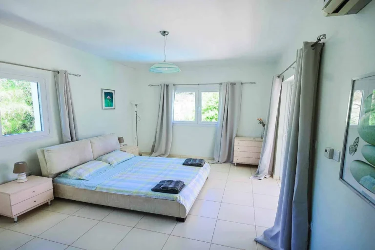 Mansion_View_Coral_Bay_Cyprus-4j