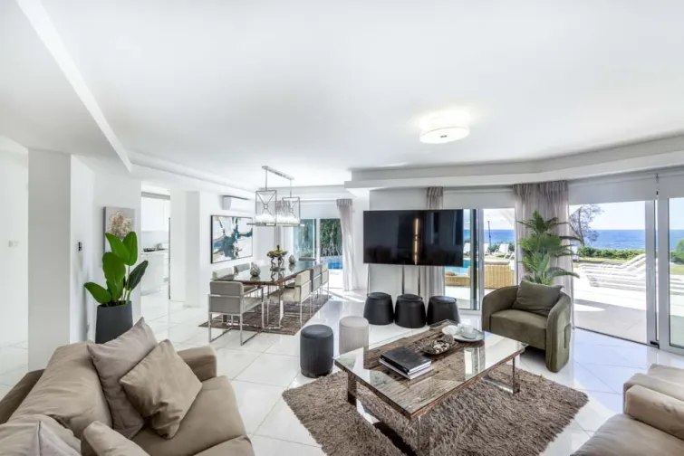 Villa_Amalfi_Coral_Bay_Cyprus-3d