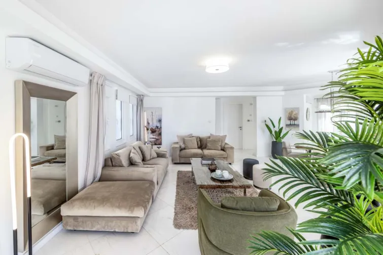 Villa_Amalfi_Coral_Bay_Cyprus-3e