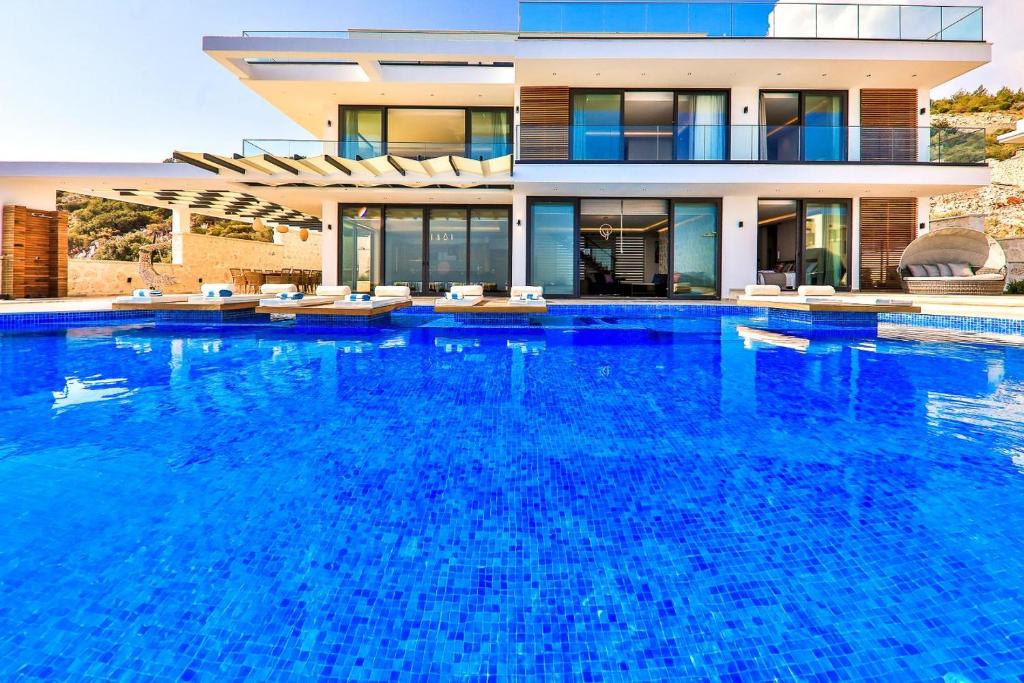 Villa_Beverley_Hills_Kalkan_Turkey-1j