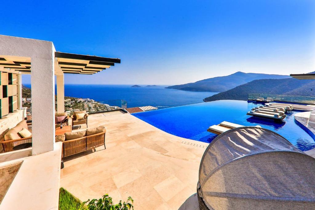 Villa_Beverley_Hills_Kalkan_Turkey-2g