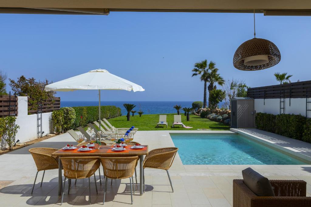 Villa_Pietra_Protaras_Cyprus-1b