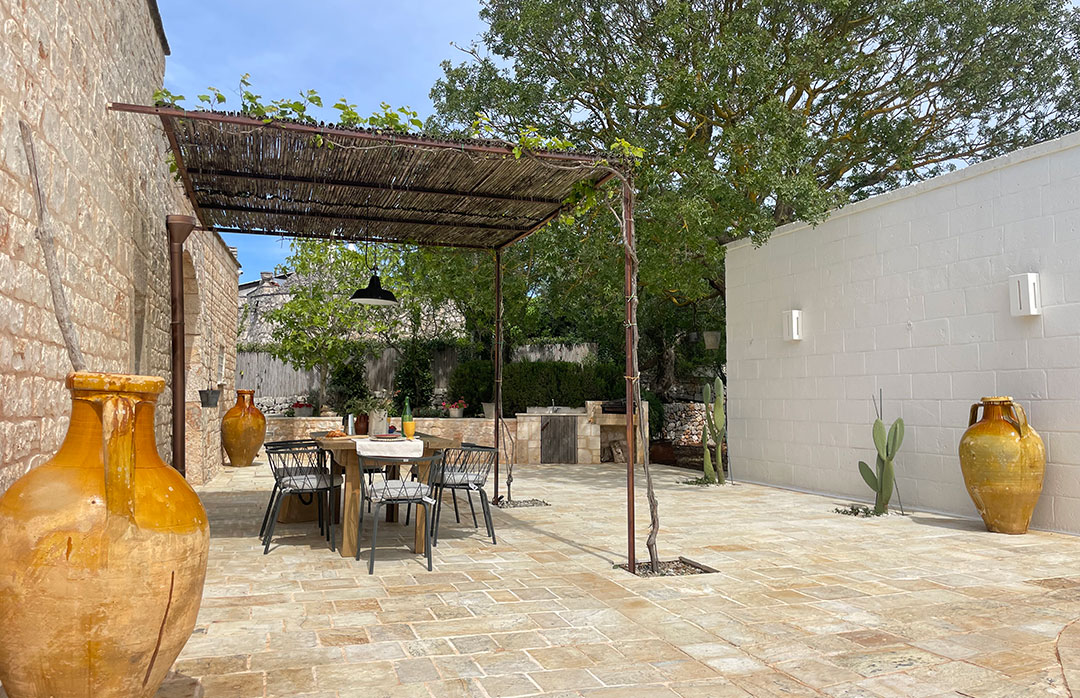 Villa_Tulllo_Iana_Puglia_Italy-2d